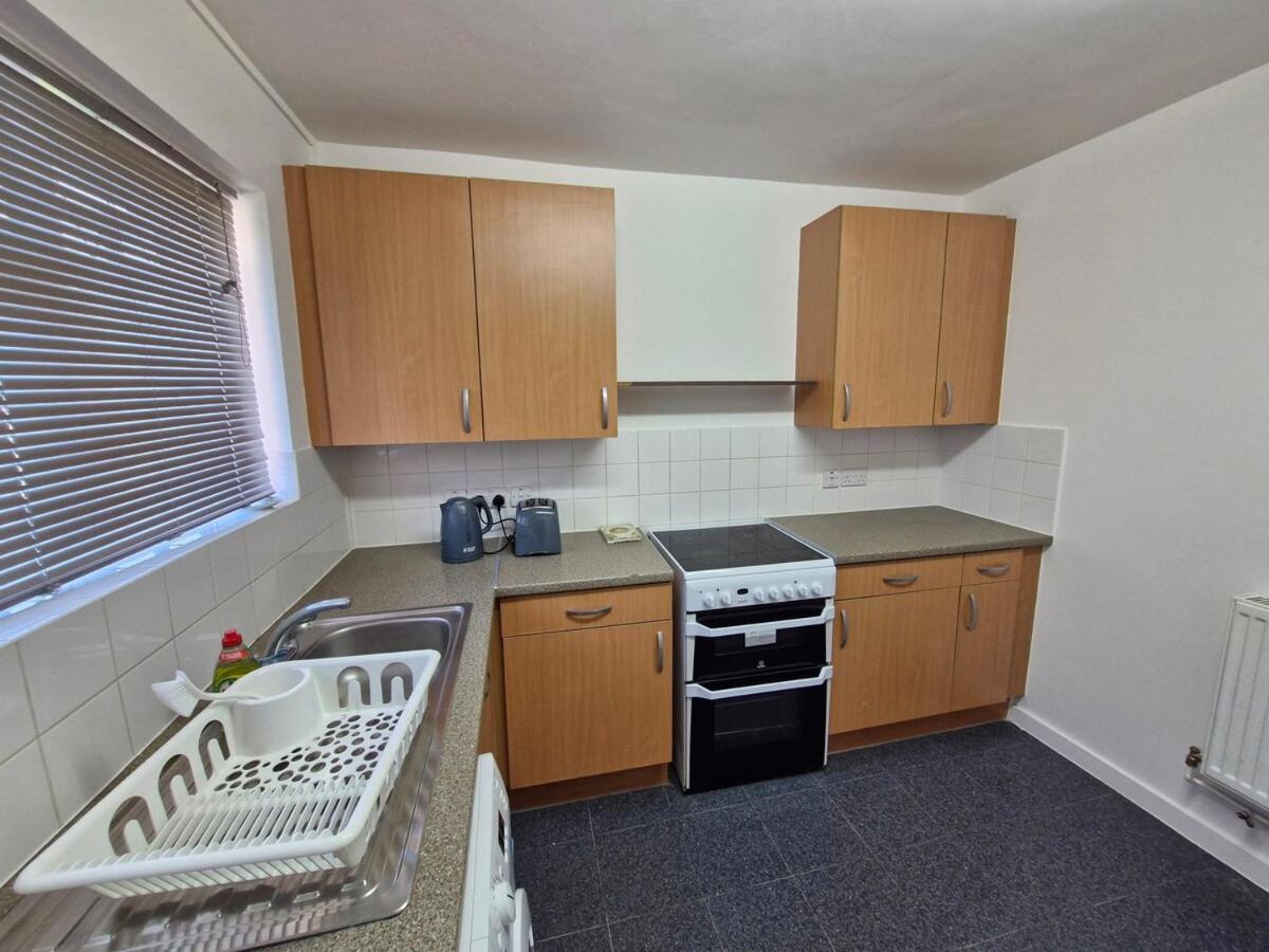 Flat In Of - E1 London
